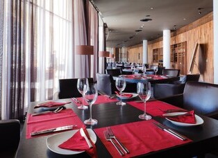 Le Passage Restaurant